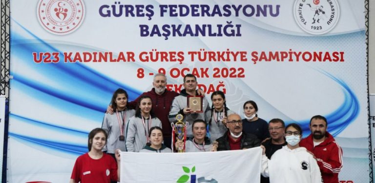 ÇBSK GÜREŞ TAKIMI TÜRKİYE İKİNCİSİ OLDU