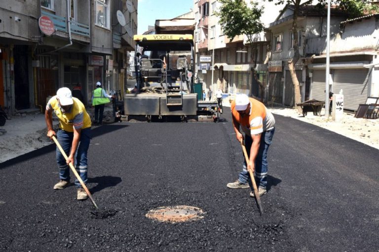 ÇORLU’DA 60 BİN TON ASFALT SERİMİ YAPILDI
