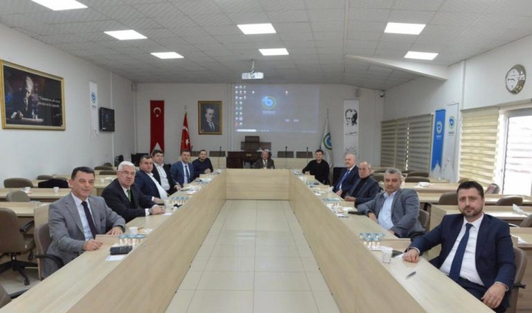 BAŞKAN ALBAYRAK, İLÇE BELEDİYE BAŞKANLARI İLE BİR ARAYA GELDİ