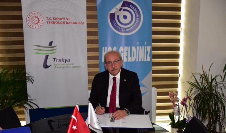 BÜYÜKŞEHİR BELEDİYESİ VE TRAKYA KALKINMA AJANSI ARASINDA  MESLEKİ GELİŞİM EĞİTİM PROTOKOLÜ İMZALANDI