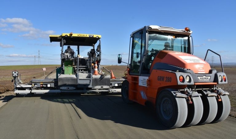 MARMARAEREĞLİSİ’NDE MAHALLELER ARASI BAĞLANTI YOL ÇALIŞMALARINDA SONA GELİNDİ