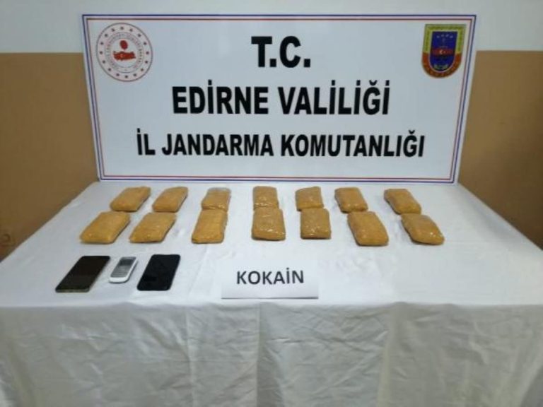 Araçtaki 7 Kilo Kokaine 2 Tutuklama