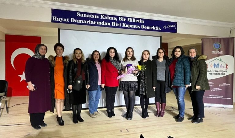 DÜNYA EMEKÇİ KADINLAR GÜNÜ’NDE ŞARKÖY VE ÇERKEZKÖY’DE SEMİNER DÜZENLEDİ