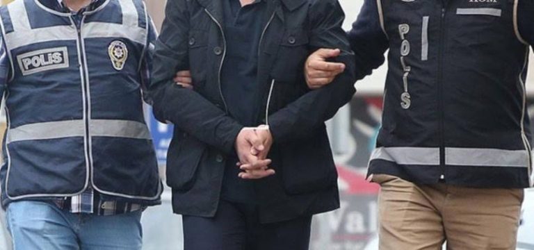 Lüleburgaz’da galeriyi kurşunlayan şüpheli yakalandı