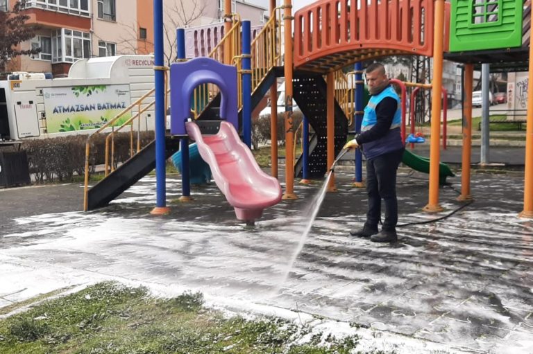 Süleymanpaşa Belediyesi salgınla mücadelesini sürdürüyor