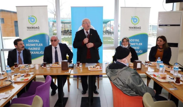 Tekirdağ Büyükşehir Belediyesi’nden Yaşlılar Haftası Etkinliği