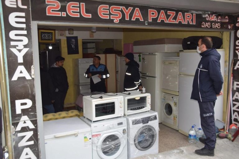 Zabıtadan hurdacı ve spotçulara denetim