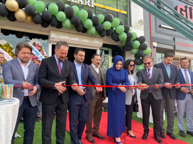 Zengin Garden Bahçe Mobilyaları Çorlu’da Hizmete Girdi