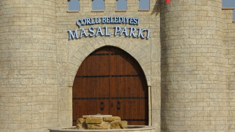 Açıldığı Gibi Kapandı: Belediye Suçu Vatandaşa Attı 