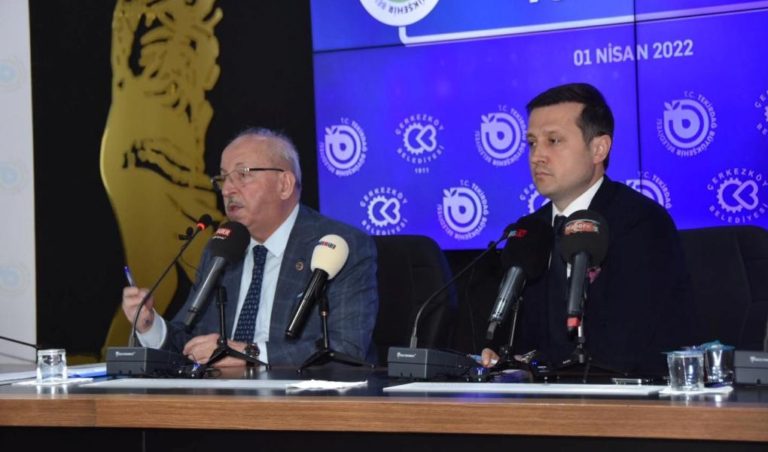 ÇERKEZKÖY’DE ÇALIŞMALAR İLE İLGİLİ BASIN TOPLANTISI DÜZENLEDİ