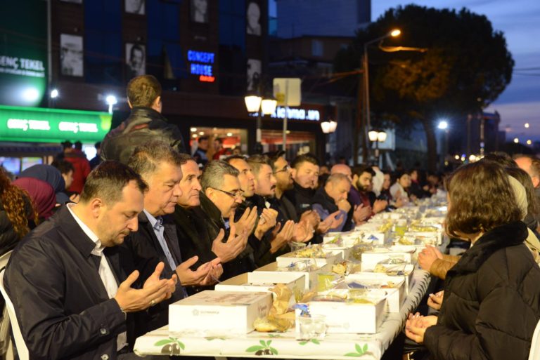 Gönül Sofraları beş mahalleye Ramazan coşkusunu taşıdı