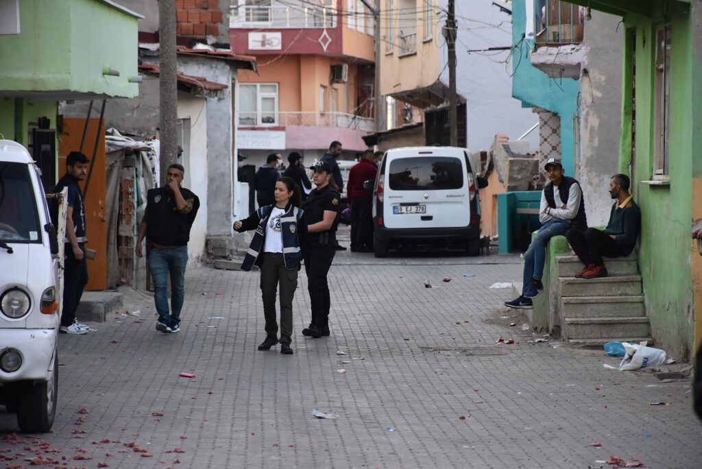 Ruhsatsız Silah Operasyonu, 12 Gözaltı Ruhsatsız Silah Operasyonu, 12 Gözaltı