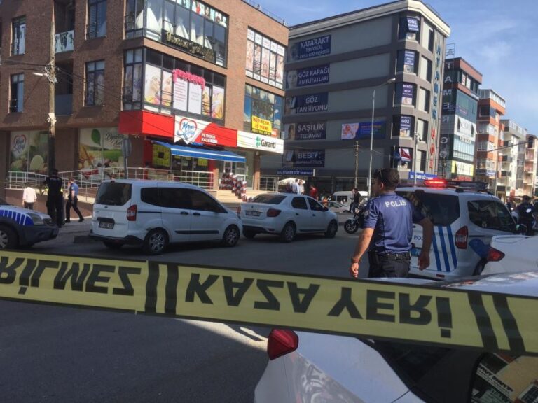 Bankada Bırakılan Çanta Bomba Paniğine Neden Oldu