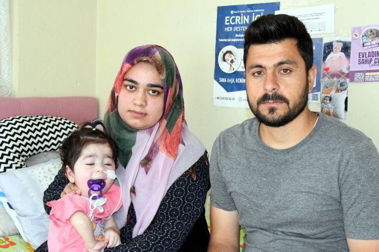 6 Makineye Bağlı SMA’lı Ecrin’in Annesi: Zaman, En Büyük Düşmanımız