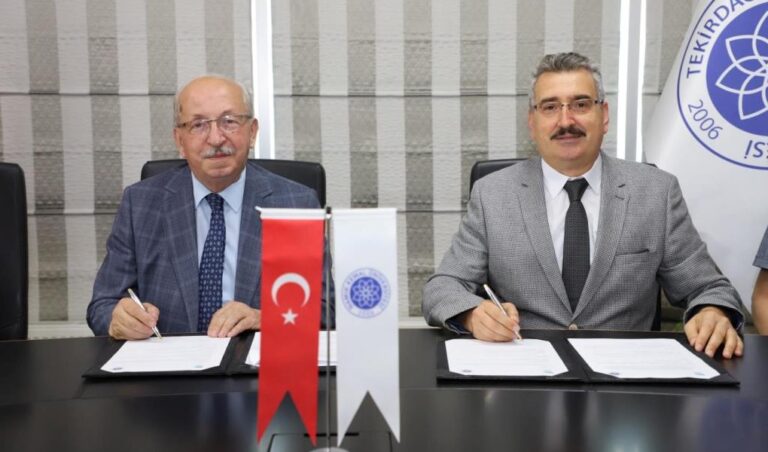 BÜYÜKŞEHİR BELEDİYESİ VE NAMIK KEMAL ÜNİVERSİTESİ ARASINDA İŞBİRLİĞİ PROTOKOLÜ İMZALANDI