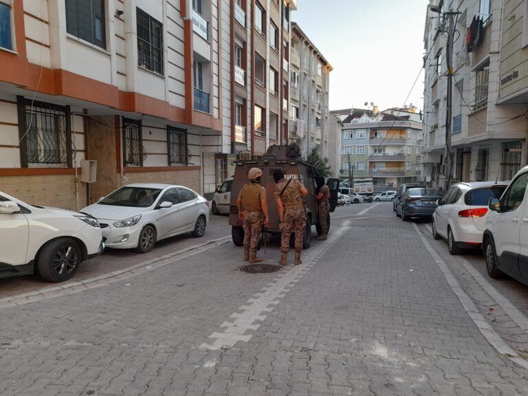 ‘Dümen’ Operasyonu! Emeklileri Tuzağa Düşürüyorlardı: 4 Tutuklu