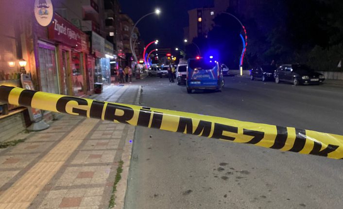2 Aile Arasında Taşlı Sopalı Kavga! 10 Yaralı