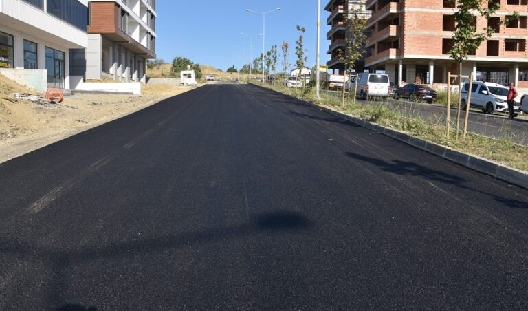 SOĞANCILAR CADDESİNDE YOL BAKIM VE ONARIM ÇALIŞMALARI TAMAMLANDI