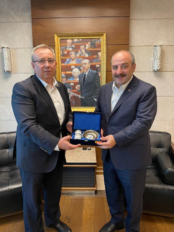 TÜ Rektörü Tabakoğlu, Sanayi ve Teknoloji Bakanı Mustafa Varank İle Bir Araya Geldi