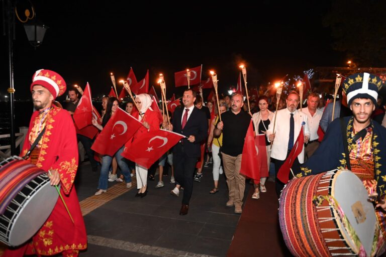 Başkan Yüksel 30 Ağustos Zafer Bayramı kutlamalarına katıldı