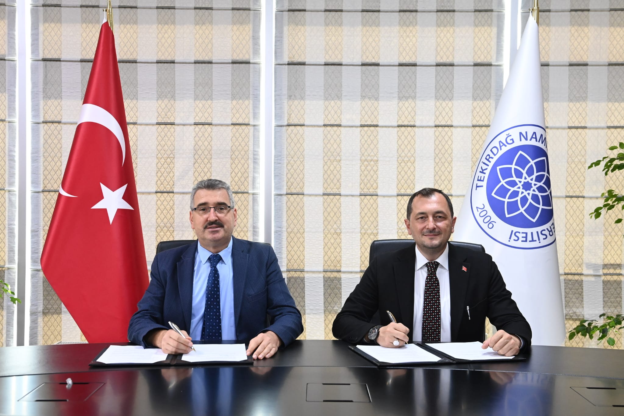 Süleymanpaşa’ya sağlıkta çağ atlatacak protokol imzalandı Süleymanpaşa’ya sağlıkta çağ atlatacak protokol imzalandı