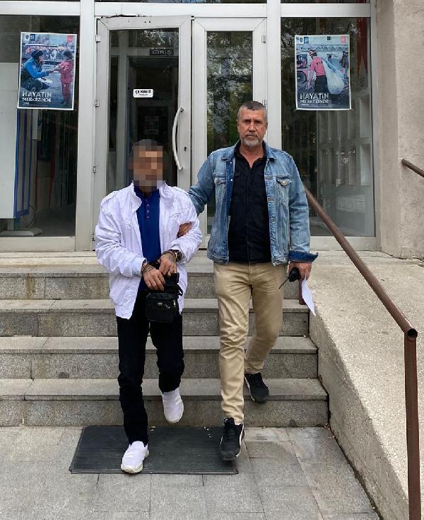 Edirne’de aranması olan şüpheli yakalandı Edirne’de aranması olan şüpheli yakalandı