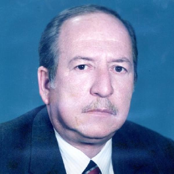 Pınarhisar eski belediye başkanı Erol Olgaçlı hayatını kaybetti Pınarhisar eski belediye başkanı Erol Olgaçlı hayatını kaybetti