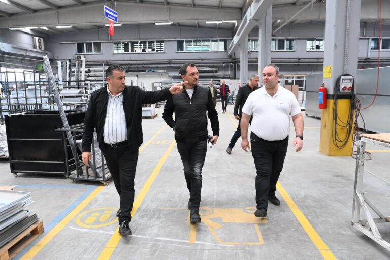 Başkan Yüksel Hayrabolu ilçesinde temaslarda bulundu