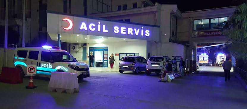 4 Yaşındaki Çocuğa Araba Çarptı! Tedavi Altına Alındı! 4 Yaşındaki Çocuğa Araba Çarptı! Tedavi Altına Alındı!