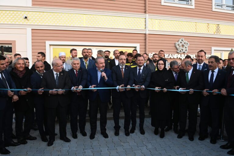 Yaşar Kaptan Çebi Sporcu Sosyal Tesisleri törenle açıldı
