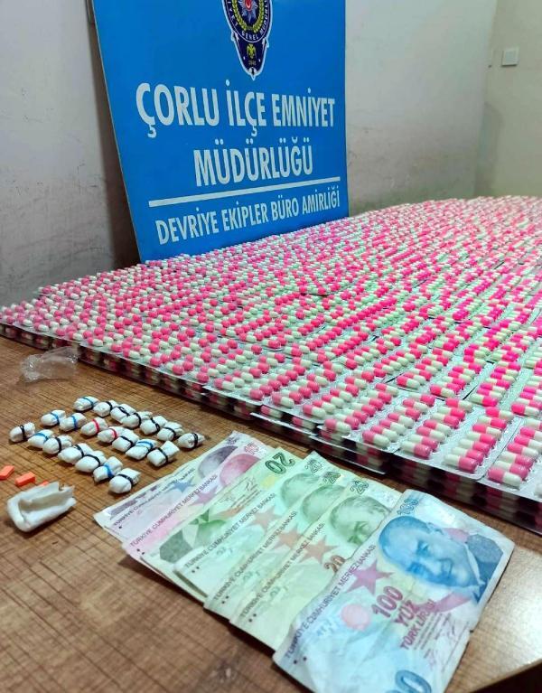 Şüphe Üzerine Durduruldu! Uyuşturucu Maddeler Ele Geçirildi: 1 Gözaltı!