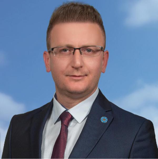 İYİ Parti Keşan İlçe Başkanı Kılavuz, görevinden istifa etti İYİ Parti Keşan İlçe Başkanı Kılavuz, görevinden istifa etti