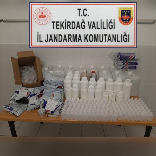 Sahte İçki Operasyonu: 75 Litre Etil Alkol  Ele Geçirildi