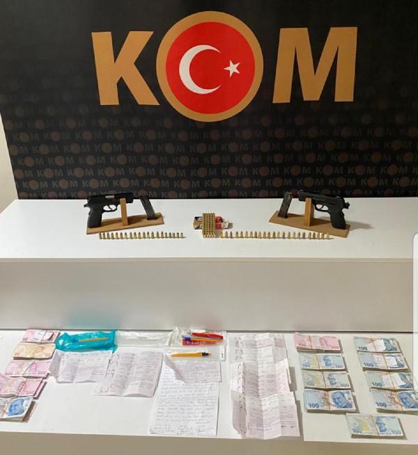 Kırklareli’de 'tefeci' operasyonu: 3 tutuklama Kırklareli’de 'tefeci' operasyonu: 3 tutuklama