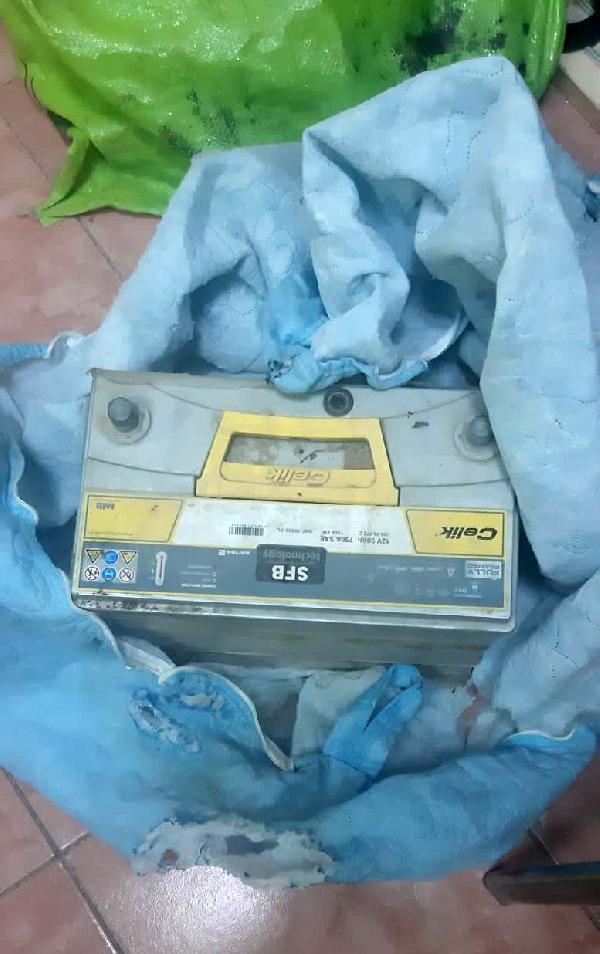 Polisin elinde taşıdıkları çuvallardan şüphelendiği 2 hırsızlık şüphelisi yakalandı Polisin elinde taşıdıkları çuvallardan şüphelendiği 2 hırsızlık şüphelisi yakalandı