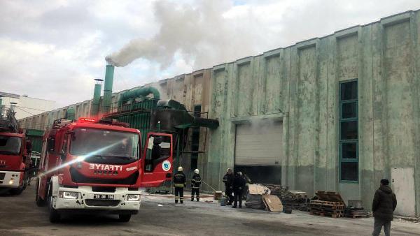 Fabrikada Kazan Patladı: 2 İşçi Yaralandı!