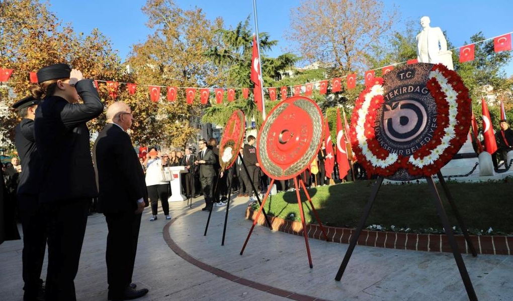 BAŞKAN ALBAYRAK EBEDİ ÖNDER MUSTAFA KEMAL ATATÜRK’Ü ANMA PROGRAMINA KATILDI BAŞKAN ALBAYRAK EBEDİ ÖNDER MUSTAFA KEMAL ATATÜRK’Ü ANMA PROGRAMINA KATILDI