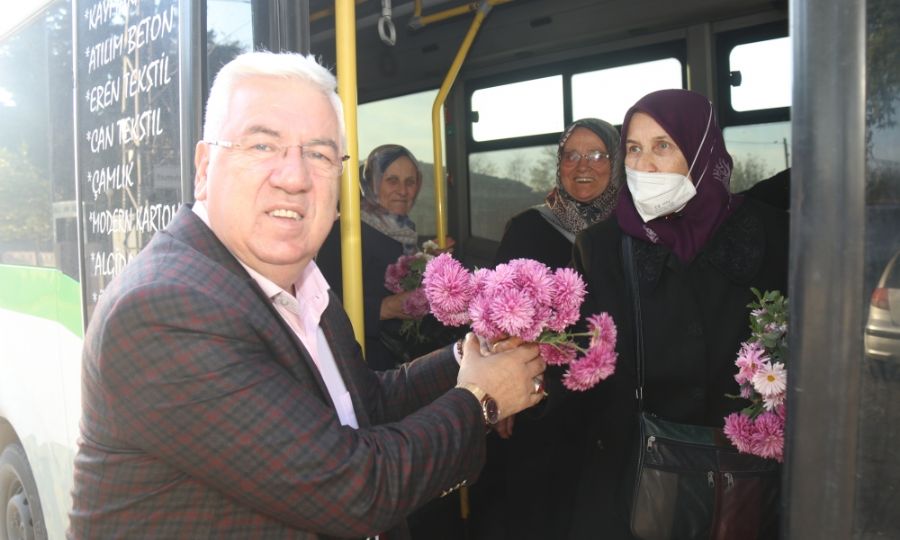 Ergene Belediye Başkanı Rasim Yüksel’e Sevgi Gösterisinde Bulundular Ergene Belediye Başkanı Rasim Yüksel’e Sevgi Gösterisinde Bulundular