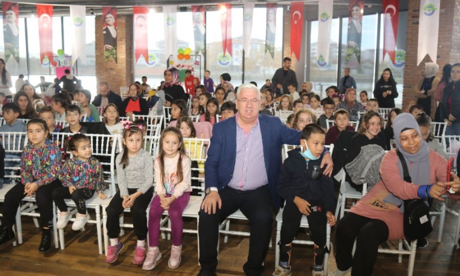 Ergene Belediyesi Çocuk Hakları Günü Şenliği Düzenledi Ergene Belediyesi Çocuk Hakları Günü Şenliği Düzenledi