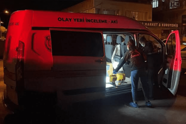 Kendini Doğalgaz Borusuna Asarak İntihar Etti