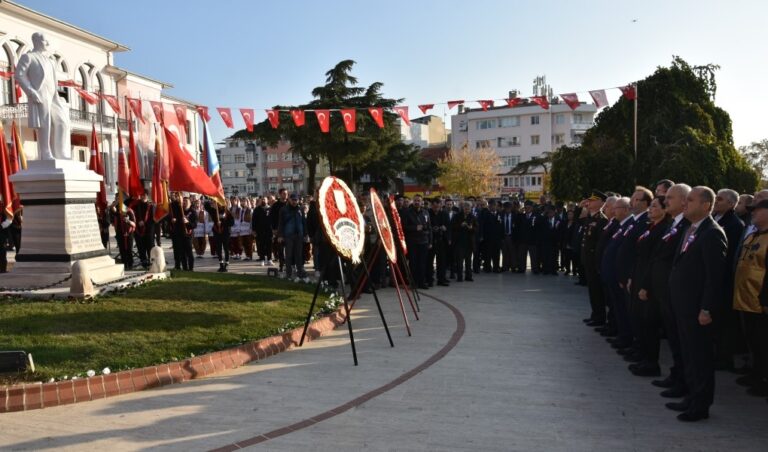 TEKİRDAĞ’IN DÜŞMAN İŞGALİNDEN KURTULUŞUNUN 100. YILI TÖRENLERLE KUTLANIYOR