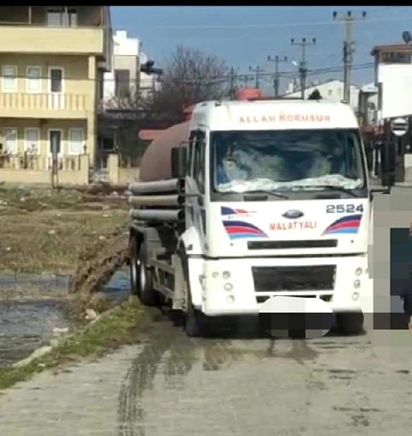 Edirne’de boş araziye vidanjörle atık su boşaltan kişiye adli ve idari işlem Edirne’de boş araziye vidanjörle atık su boşaltan kişiye adli ve idari işlem