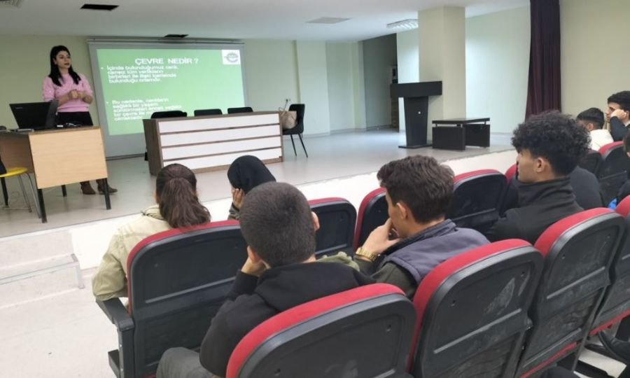 Ergene Belediyesi Öğrencilere Sıfır Atık Eğitimi Verdi Ergene Belediyesi Öğrencilere Sıfır Atık Eğitimi Verdi