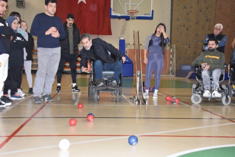 Süleymanpaşa Belediyesi Boccia takımı kuruyor