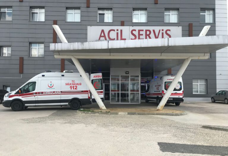 Uyuşturucu İçen 18 Yaşındaki Genç Hastanelik Oldu!