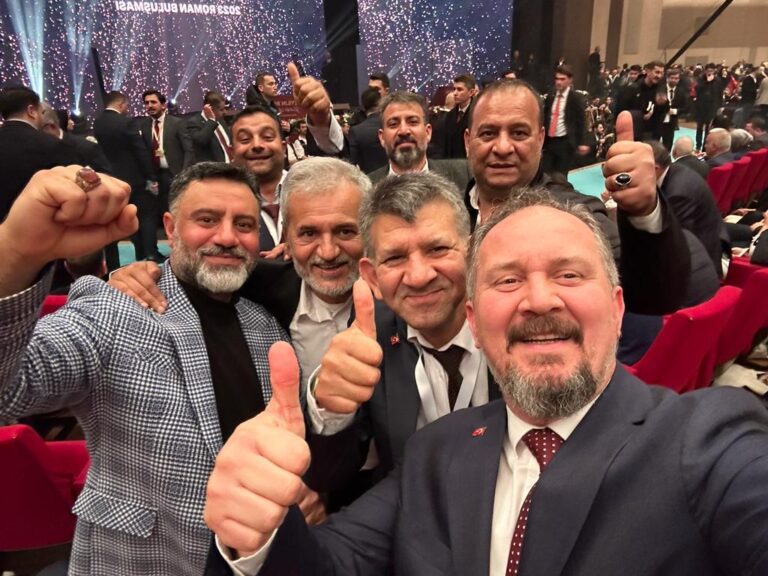 Özcan:” Roman Vatandaşlara Ucuz Konut İmkanı”