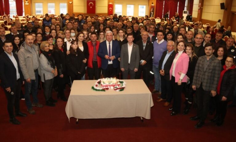 Başkan Yüksel Belediye Personelinin Yeni Yılını Kutladı