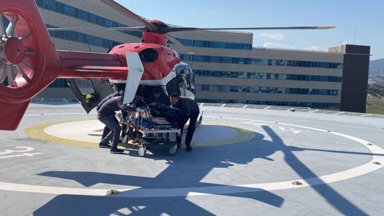 212’nci saatte kurtarılan kadın, ambulans helikopterle Mersin’e getirildi | Kahramanmaraş, Gaziantep, Şanlıurfa, Diyarbakır, Adana, Adıyaman, Osmaniye, Hatay, Kilis, Malatya