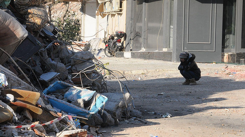 Deprem, polis telsizinde | Kahramanmaraş, Gaziantep, Şanlıurfa, Diyarbakır, Adana, Adıyaman, Osmaniye, Hatay, Kilis, Malatya Deprem, polis telsizinde | Kahramanmaraş, Gaziantep, Şanlıurfa, Diyarbakır, Adana, Adıyaman, Osmaniye, Hatay, Kilis, Malatya