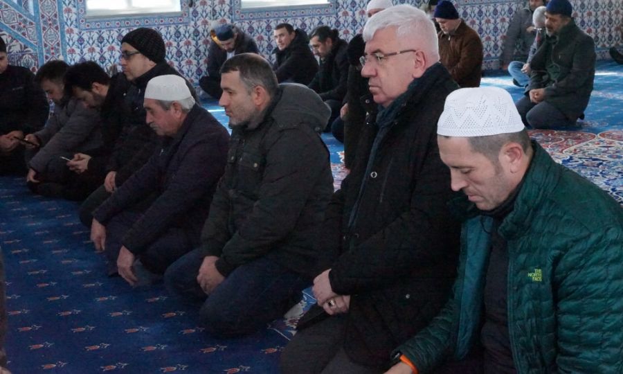 Depremde Vefat Edenler İçin Ergene Belediyesi Mevlit Okuttu Depremde Vefat Edenler İçin Ergene Belediyesi Mevlit Okuttu